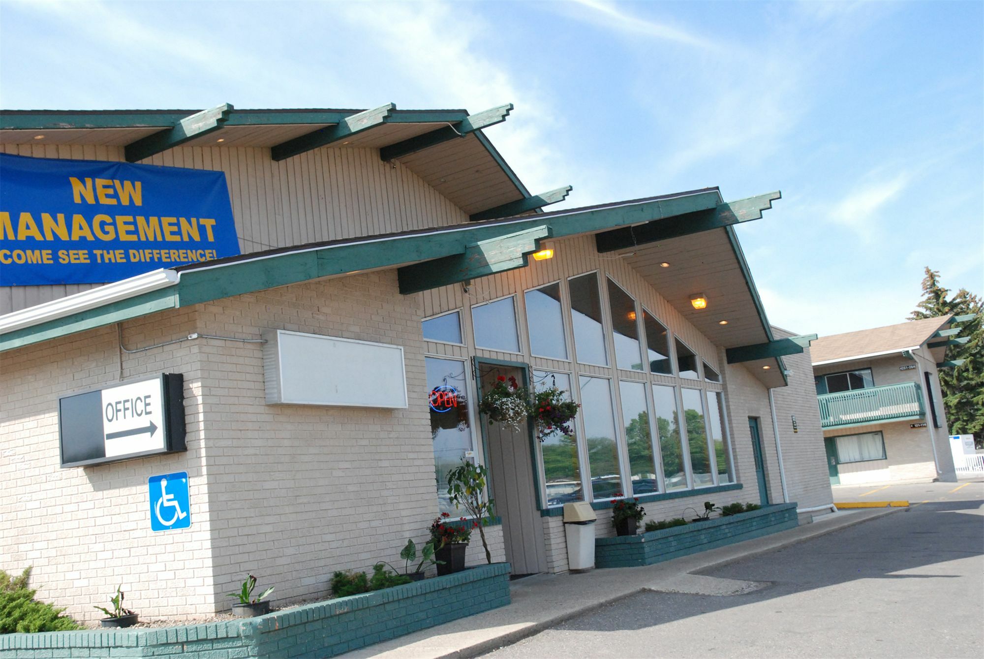 Superlodge Canada 2* Lethbridge